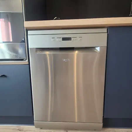 아파트 Appartement Lumineux Et Spatieux *